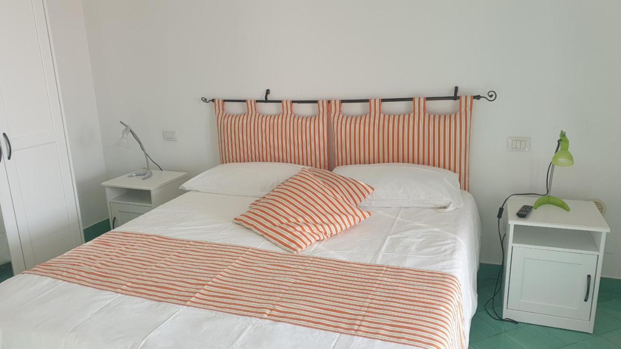 Villa Casa Gabriella - Amalfi Coast - Free Parking - Full Sea View Vietri Exterior foto