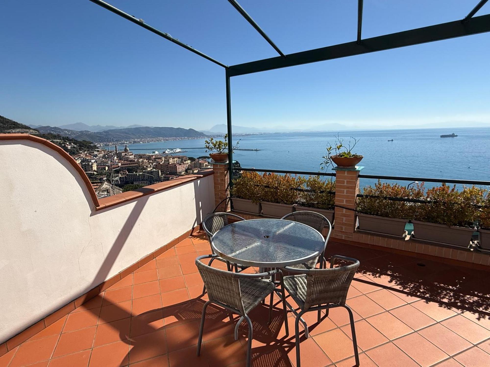 Villa Casa Gabriella - Amalfi Coast - Free Parking - Full Sea View Vietri Exterior foto